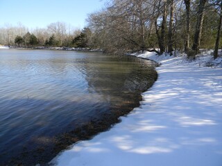 Lake n the winter