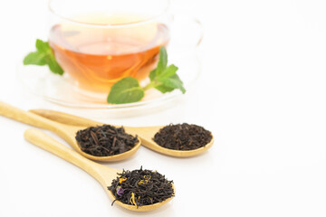 紅茶と茶葉