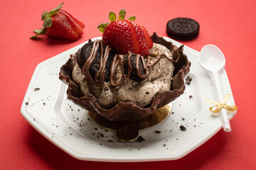 Doce chocolate com morango