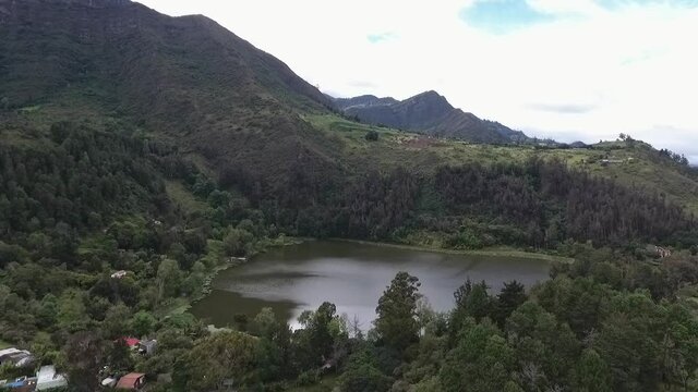 Ubaque Lake at Colombian mountains