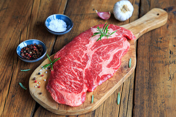 Raw Chuck Eye Steak - 433585161