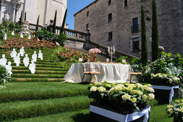 girona flower festival, temps de flors, girona, catalunya. streets decorated with flowers