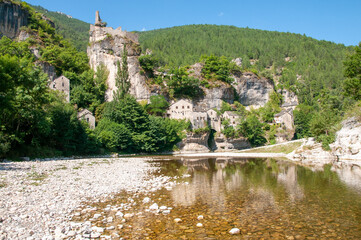 Fototapeta na wymiar Castelbouc village des gorges du Tarn. 