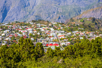 Fototapeta na wymiar Ville de Cilaos, île de La Réunion 