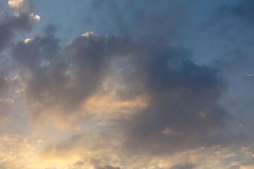 Naklejka na ściany i meble Sky with clouds at sunset