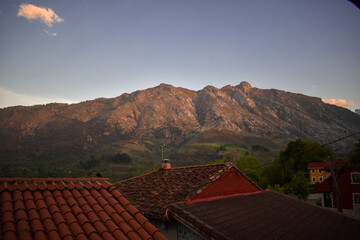 Atardecer en Arenas de Cabrales