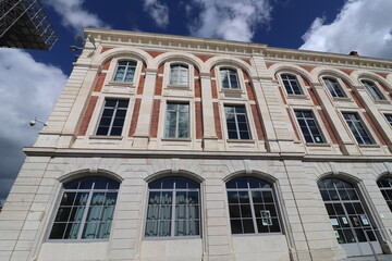 L'ESADSE, école supérieure d'art et design, à la cité du design, vue de l'extérieur, ville de Saint Etienne, département de la Loire, France