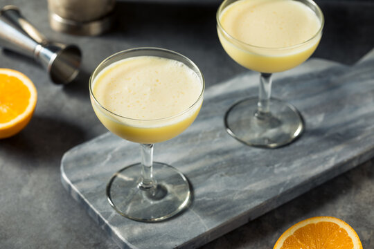 Refreshing Boozy Golden Dream Cocktail