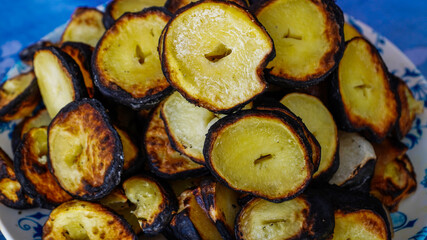 
fried potatoes on fire, food, barbecue, nature, background