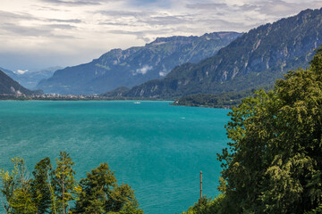 Fototapeta na wymiar Thuner Lake in Swiss Alps
