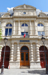 Fototapeta premium View of the city hall of the 4th district in Paris, France