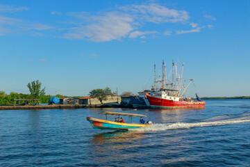 Fototapeta premium Lanchas, Puerto El Triunfo, Usulután.