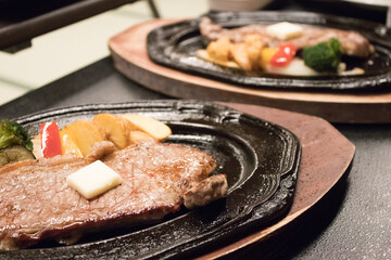 牛ロースステーキ