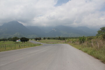 Calle y Paisaje