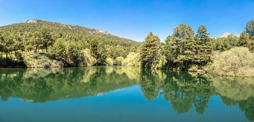 Hiking trail in the Barranca area in Navacerrada, Madrid, Spain © josevgluis