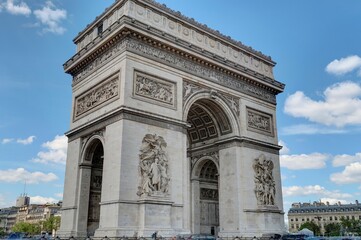 Fototapeta na wymiar arc de triomphe à Paris
