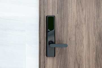 the door digital and access control in a home