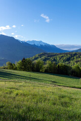 Naklejka premium Paysage du Parc Naturel Régional des Bauges en Savoie en France dans les montagnes des Alpes