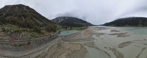 Lago di Resia senza acqua