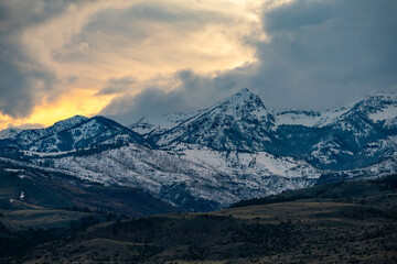 2021-05-10 THE ABSAROKA MOUNTIAN RANGE IN PRAY MONTANA