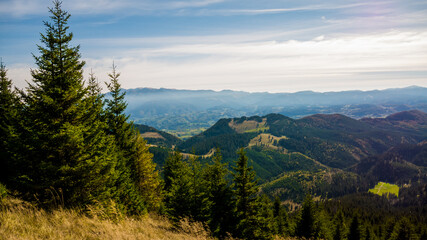 Fototapeta na wymiar Hiking on Piatra Craiului mountain ridge 