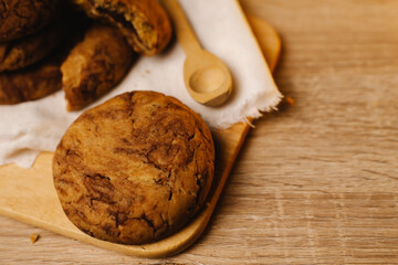 chocolate chip cookies