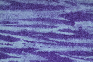 Fototapeta na wymiar 和紙テクスチャー背景(紫色) 本紫と白の柳絞り和紙
