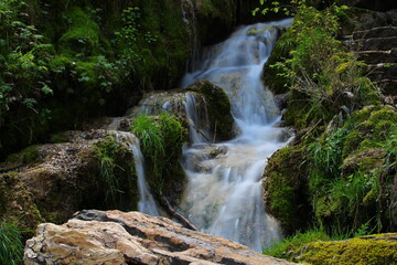 Wasserfall mit Langzeitbelichtung