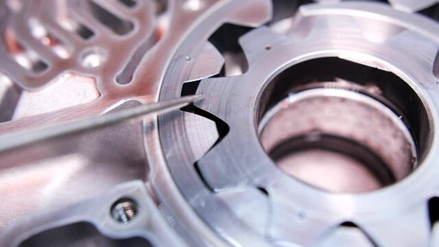 oil pump in automatic transmission