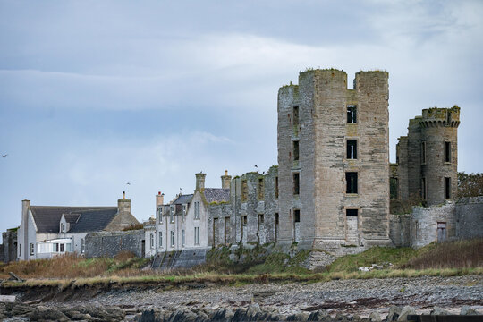 Remains of a scottish castle located in Thurso on north coast.