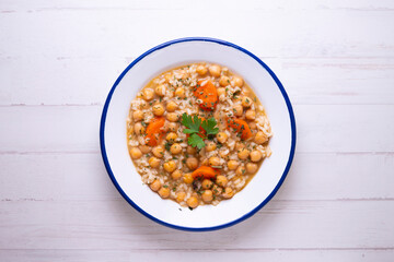 Chickpea stew and rice with vegetables