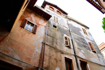 old abandoned building