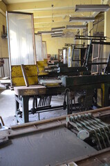 Stare maszyny do produkcji zapałek - obrazy, fototapety, plakaty