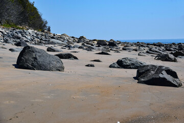 the rocky coastline at sandy point  state reservation