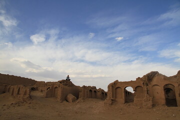Fototapeta na wymiar abandon house in desert
