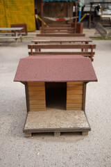 Fototapeta na wymiar doghouse for stray animals