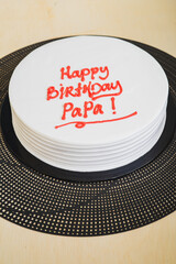 Obraz na płótnie Canvas Birthday Cake for Dad written 