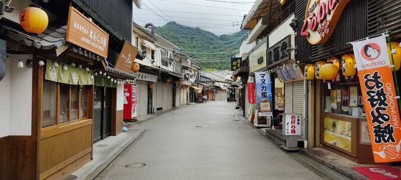 二度目の緊急事態宣言の影響を受ける宮島の光景