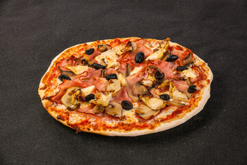 Pizza with artichoke and sausages