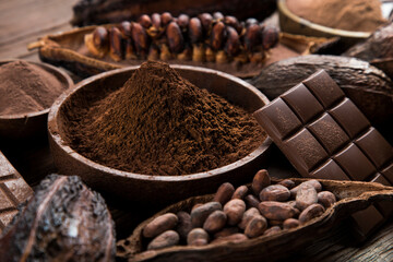 Chocolate bar, candy sweet, cacao beans and powder - 434054397