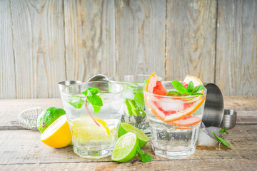 Citrus fruit drinks with ice