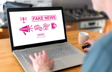 Fototapeta na wymiar Fake news concept on a laptop