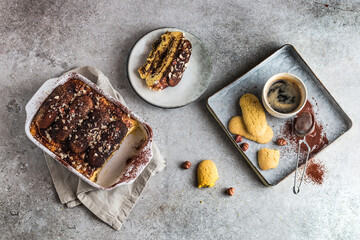 Tiramisù with chocolate rice and hazelnuts (ph. Tiziana Molti)