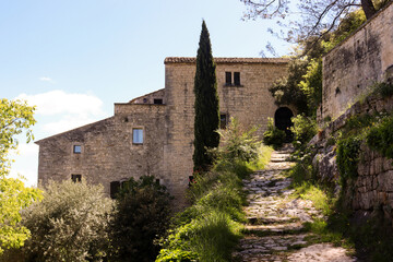 Im alten Dorf Oppède-le-Vieux am Luberon, Provence, Frankreich