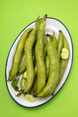 green beans in white dish