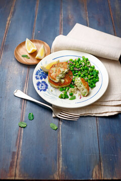 Croquettes with sea bream peas and mint (ph. Marianna Franchi)