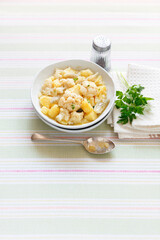 Stew with potatoes shallot and cauliflower (ph. Marianna Franchi)