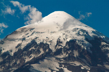 Fototapeta na wymiar Lanin Volcano - Eternal snow