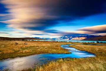 Fototapeta na wymiar landscape with lake and mountains, El Chalten, Patagonia, Argentina