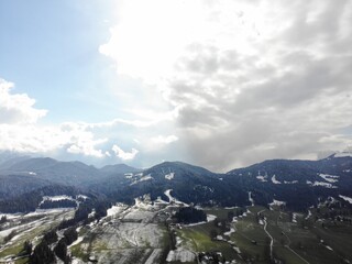 Landschaft in Bayern, Isarwinkel, Brauneck in Lenggries, 
der Voralpenraum